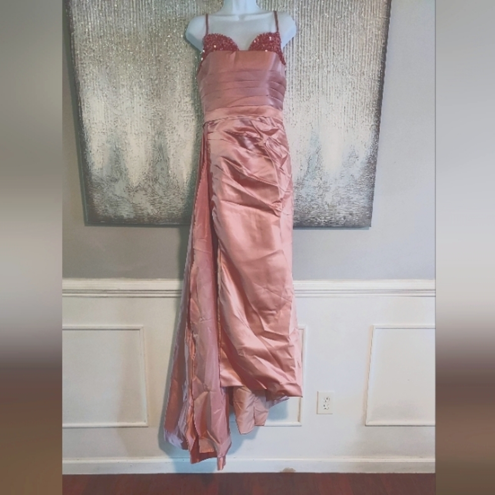 POMUYOO Satin Pink Corset Style Pleated Sequinsed Evening Gown Sz-12 NWOT